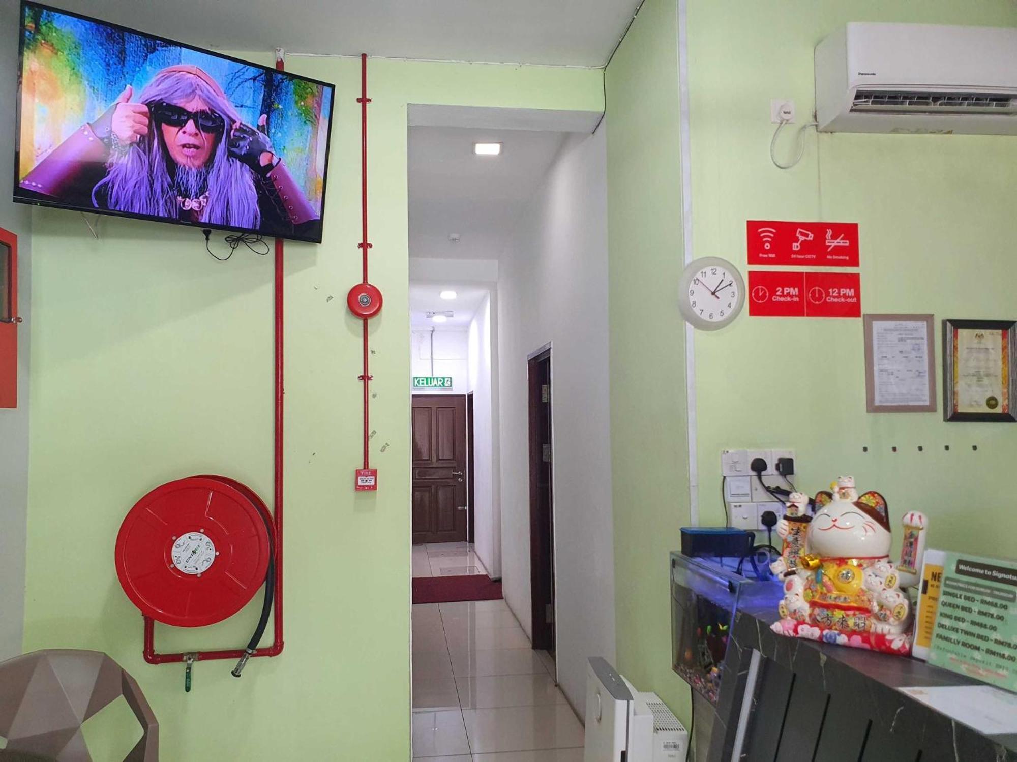 Oyo 91053 Signature Inn Miri Luaran gambar